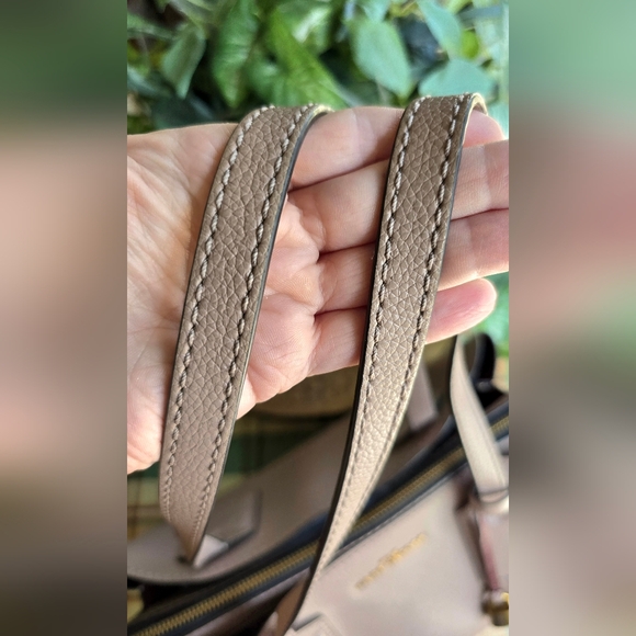 The Marc Jacobs Editor Leather Tote Bag - Picture 6 of 15